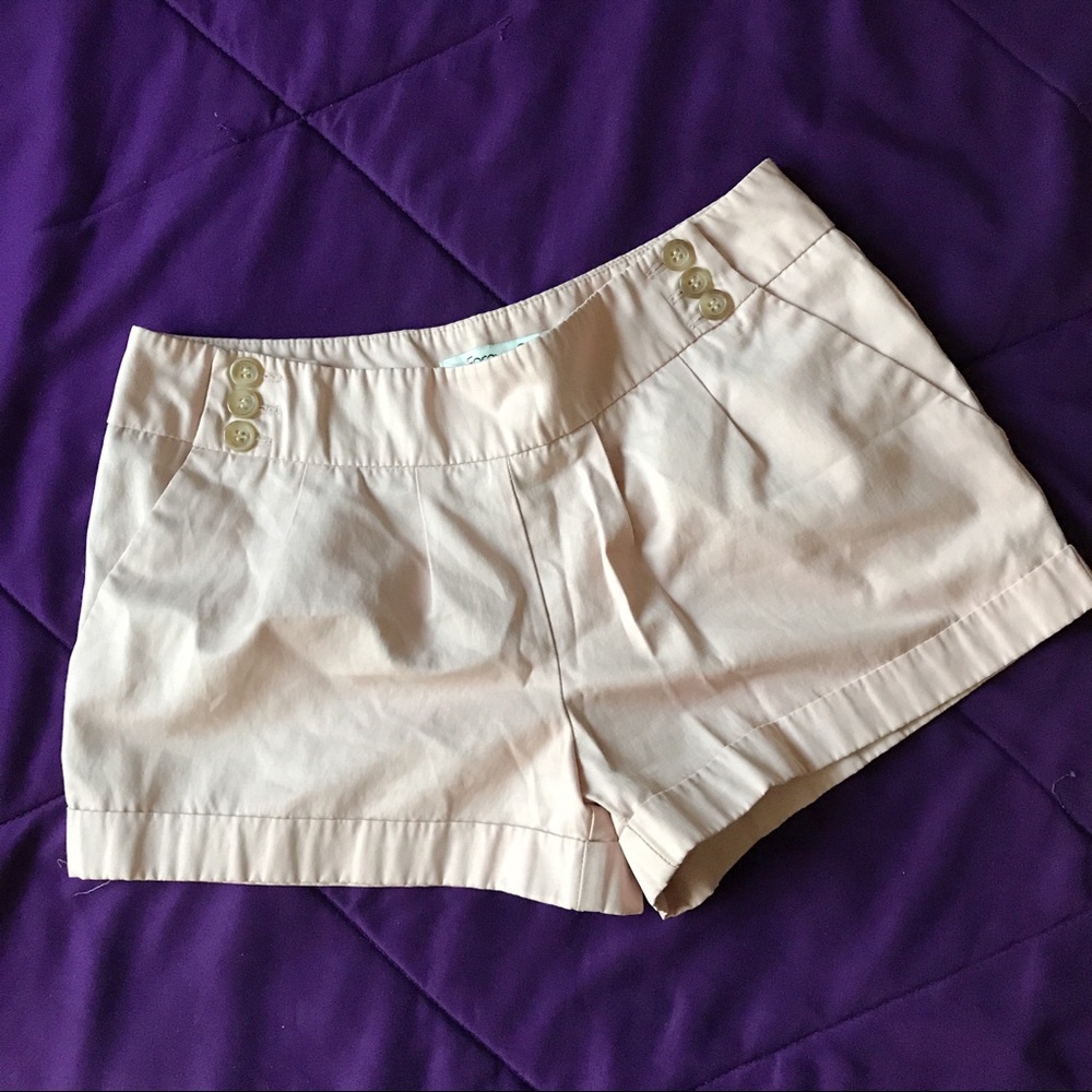 Light pink Short Shorts